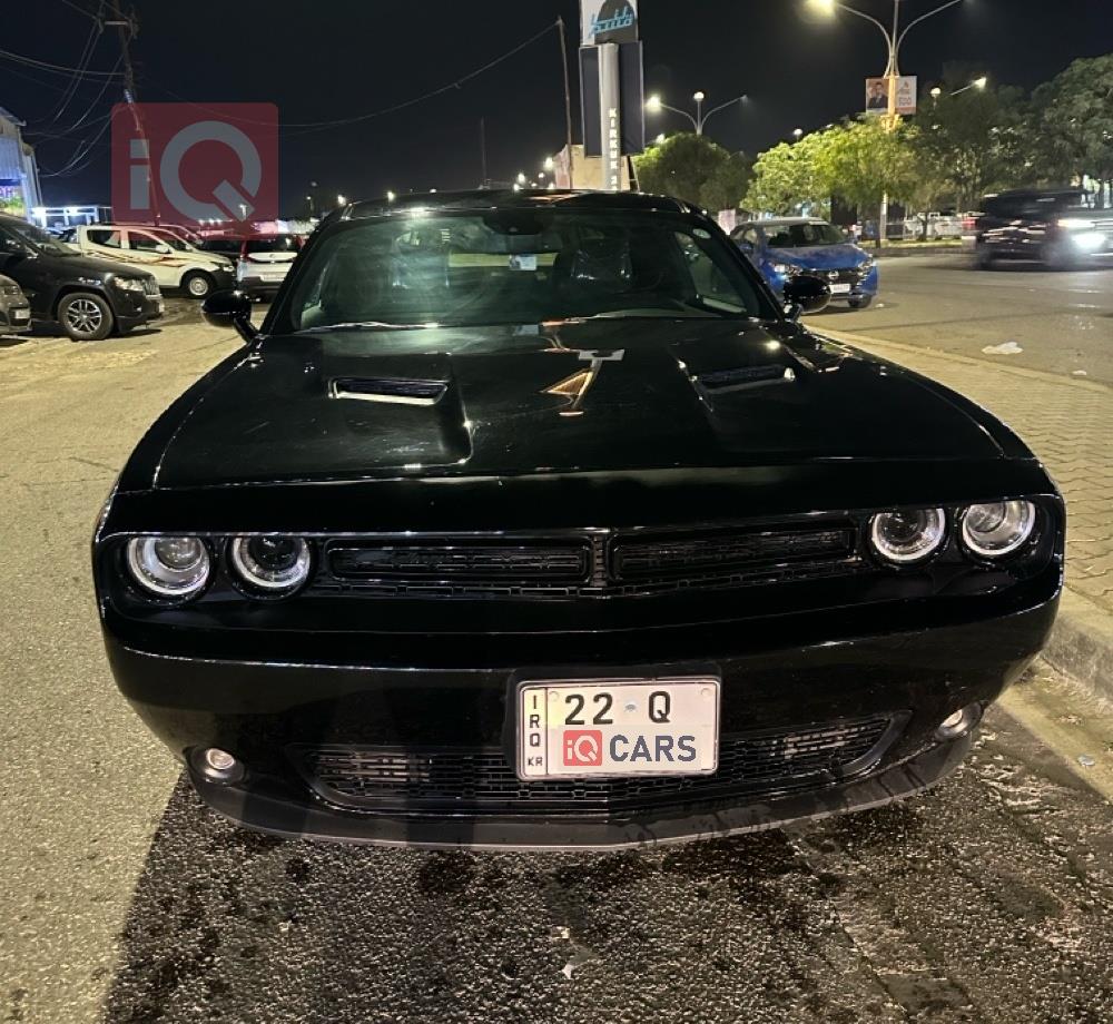Dodge Challenger
